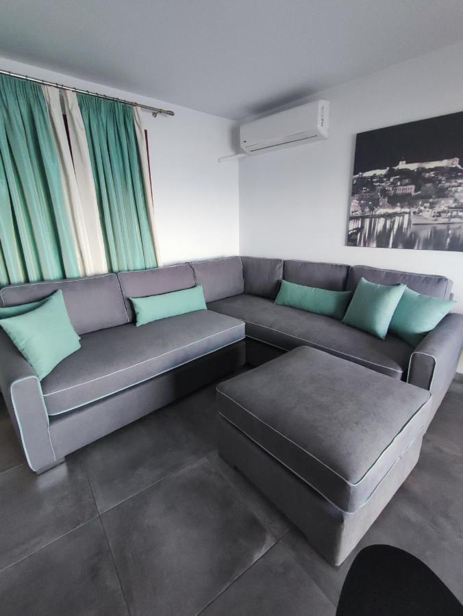 Old Town Luxury Apartment Kavala