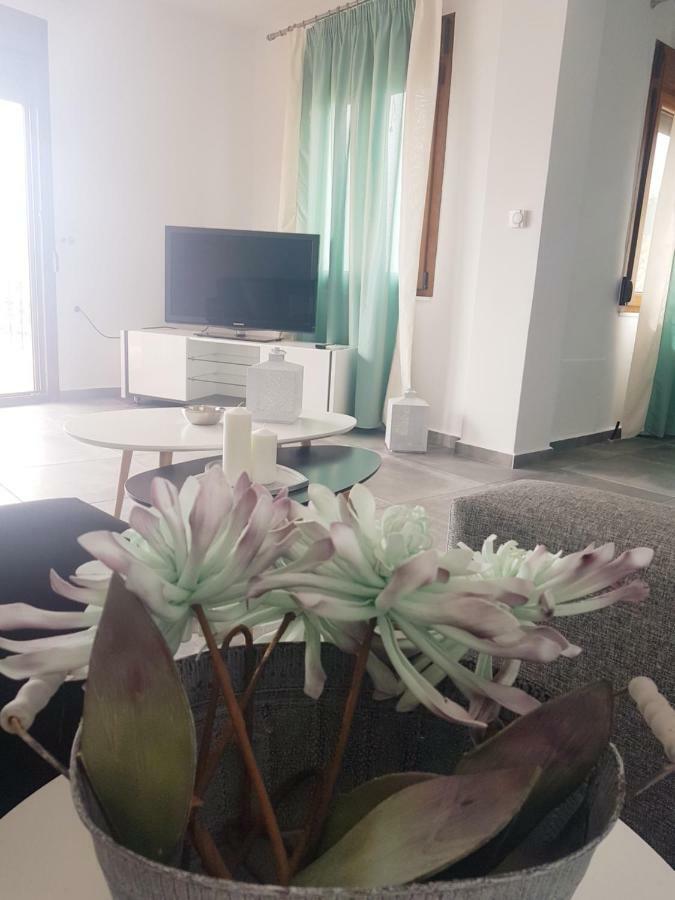 Old Town Luxury Apartment *